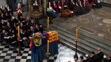 Фото - Последний ход королевы: все ритуалы, символы и знаки во время церемонии похорон Елизаветы II