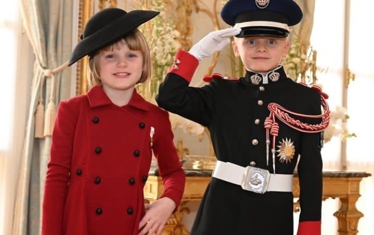 Фото - Князь Монако Альбер II о здоровье княгини Шарлен и воспитании детей в новом интервью